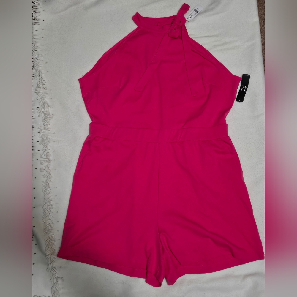 New York & Company Bow-Front Romper Pink XXL with pockets